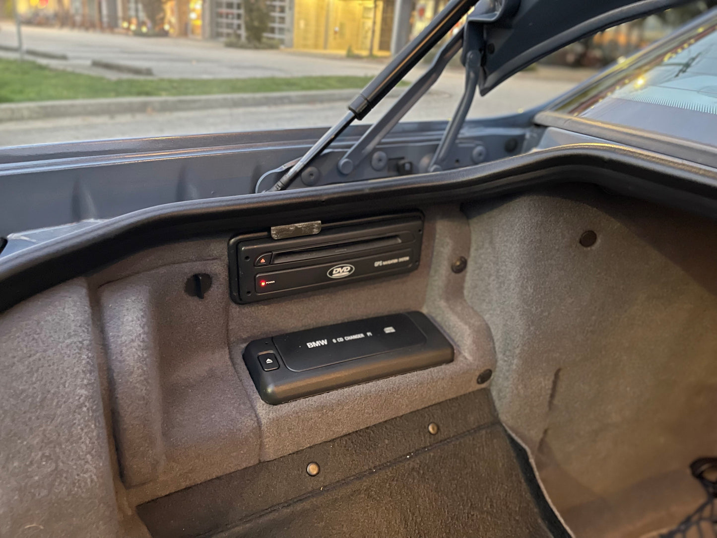 2001 BMW 740iL
