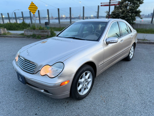 2002 Mercedes-Benz C240 Elegance