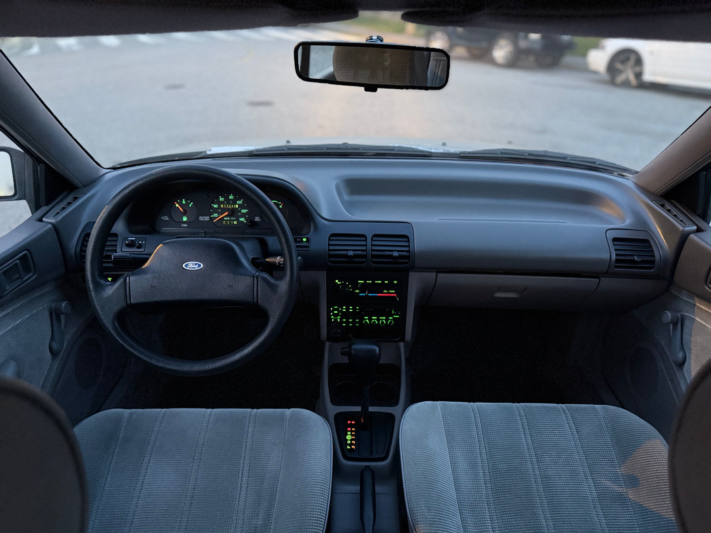 1991 Ford Escort LX