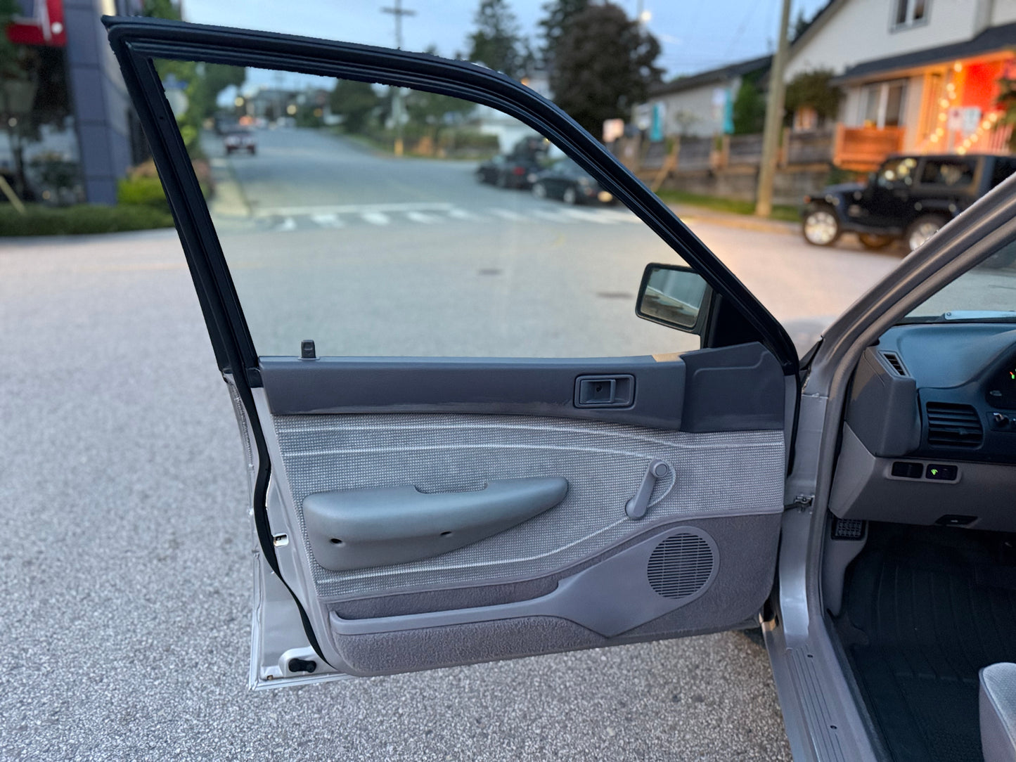 1991 Ford Escort LX