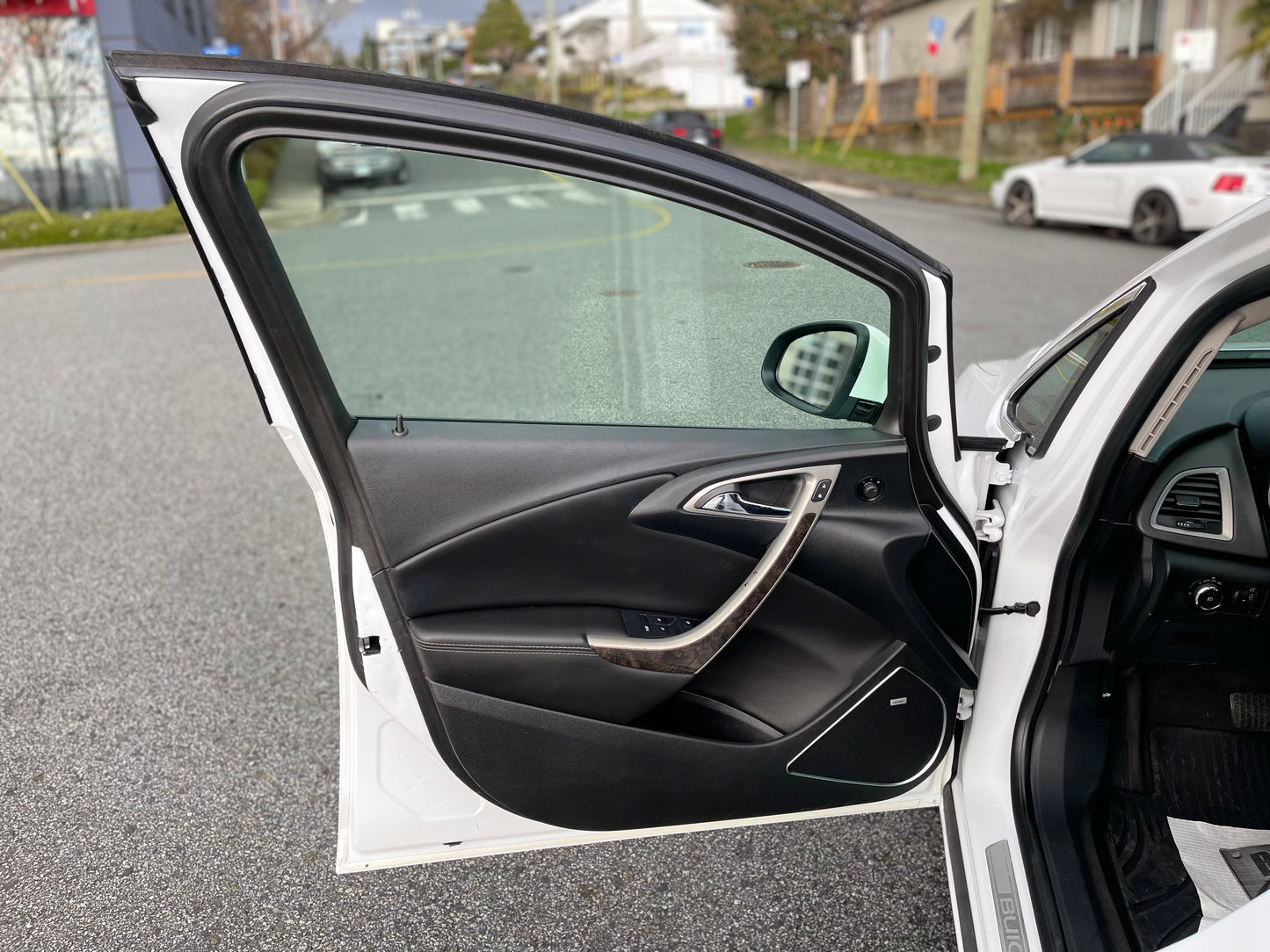 2014 Buick Verano Leather