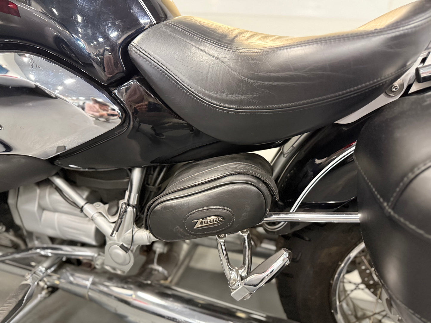 2002 BMW R1200 C