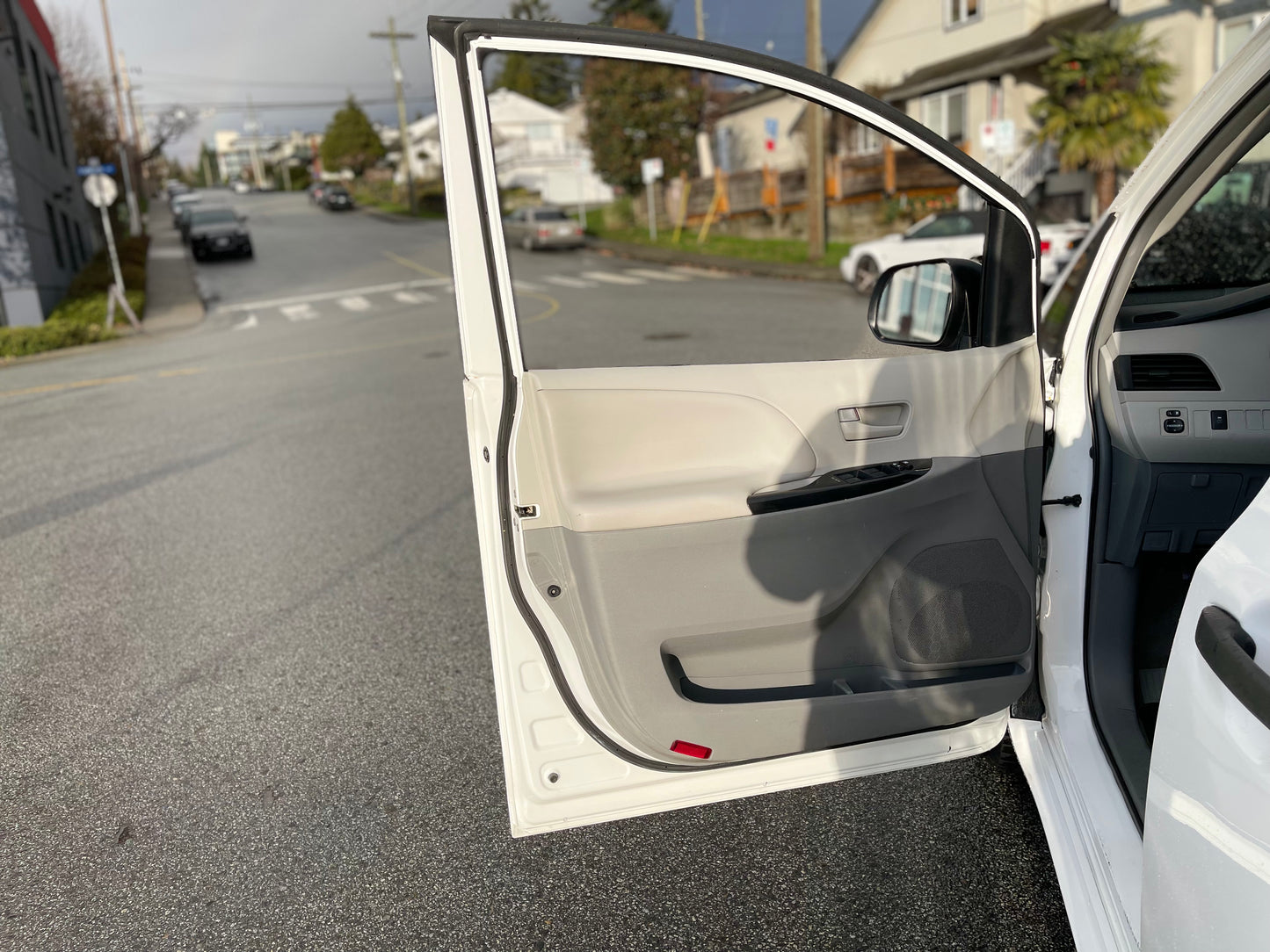 2014 Toyota Sienna L