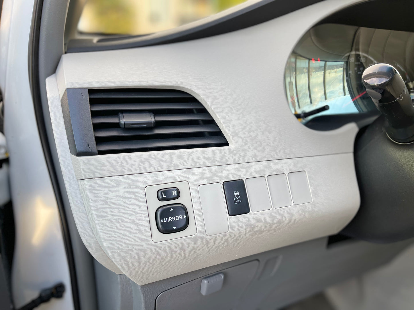 2014 Toyota Sienna L