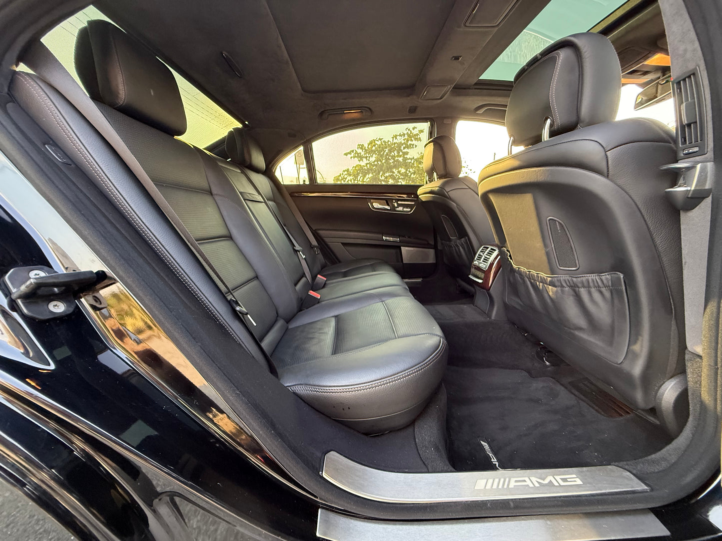 2012 Mercedes-Benz S63 AMG – Performance Package – Long Wheelbase