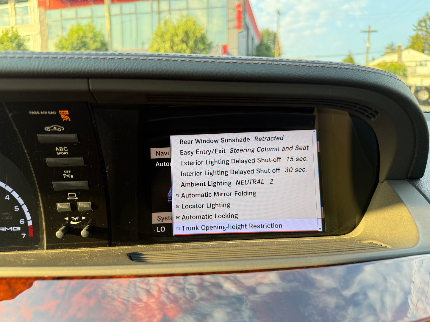 2012 Mercedes-Benz S63 AMG – Performance Package – Long Wheelbase