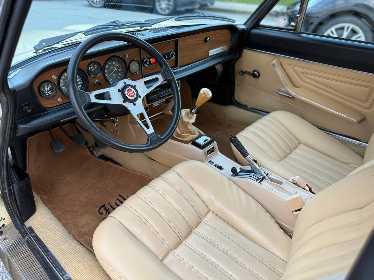 1981 Fiat Spider 2000 by Pininfarina