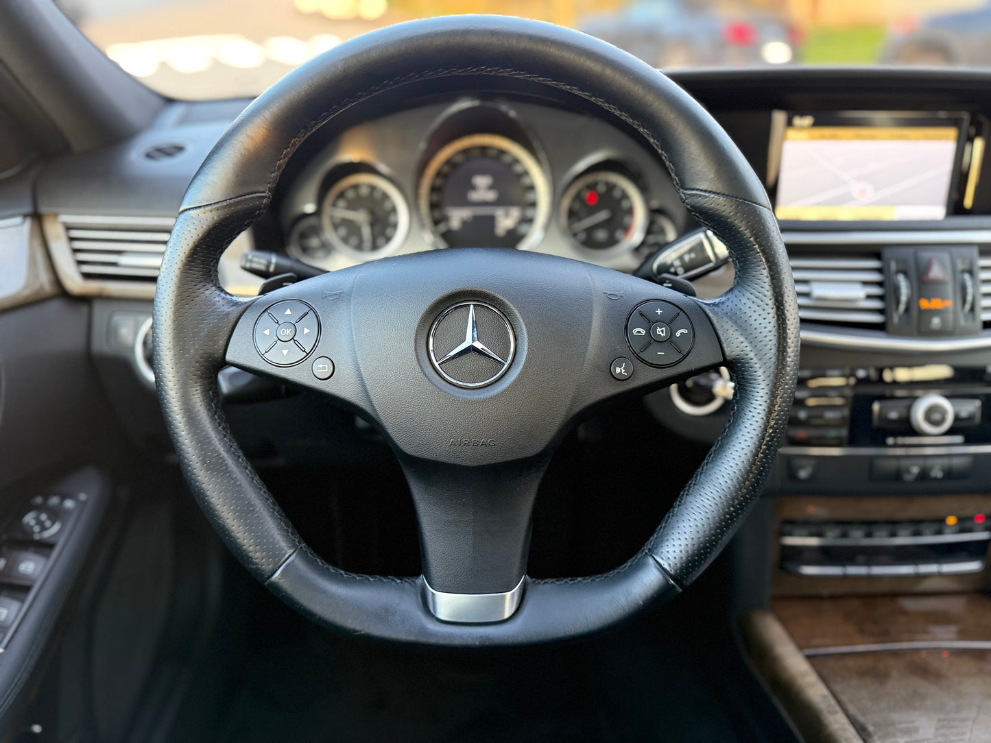 2010 Mercedes-Benz E550 AWD (4MATIC)