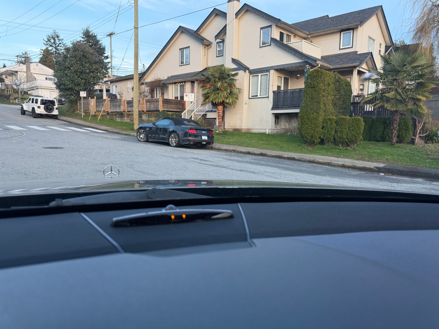 2010 Mercedes-Benz E550 AWD (4MATIC)