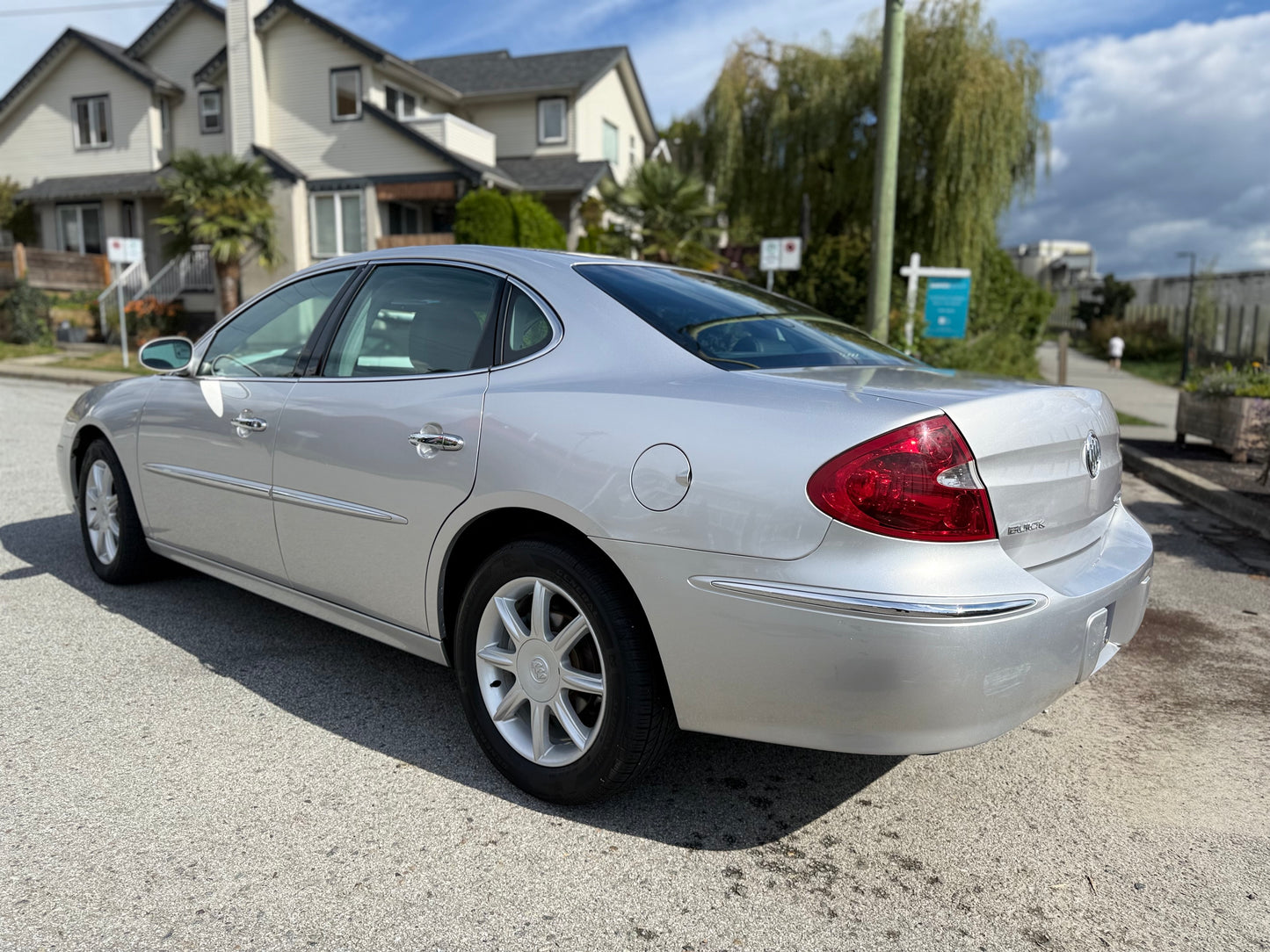 2005 BUICK ALLURE CXS